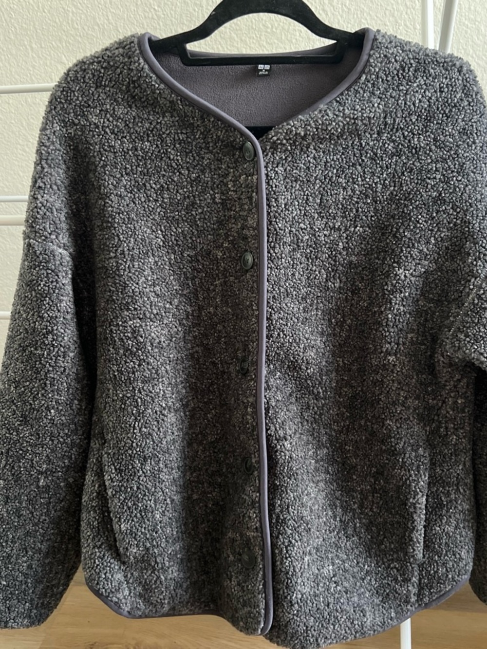 Uniqlo Women's Dark Gray Teddy Sherpa Jacket